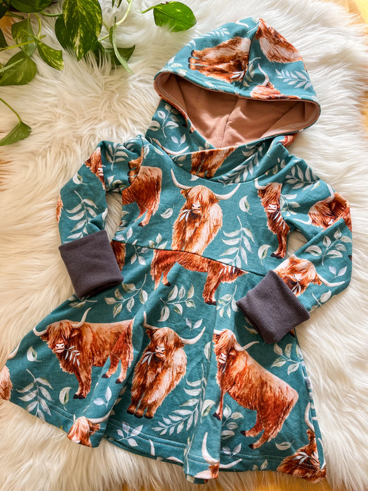 Grow With Me Hooded Dress - Highland Cows